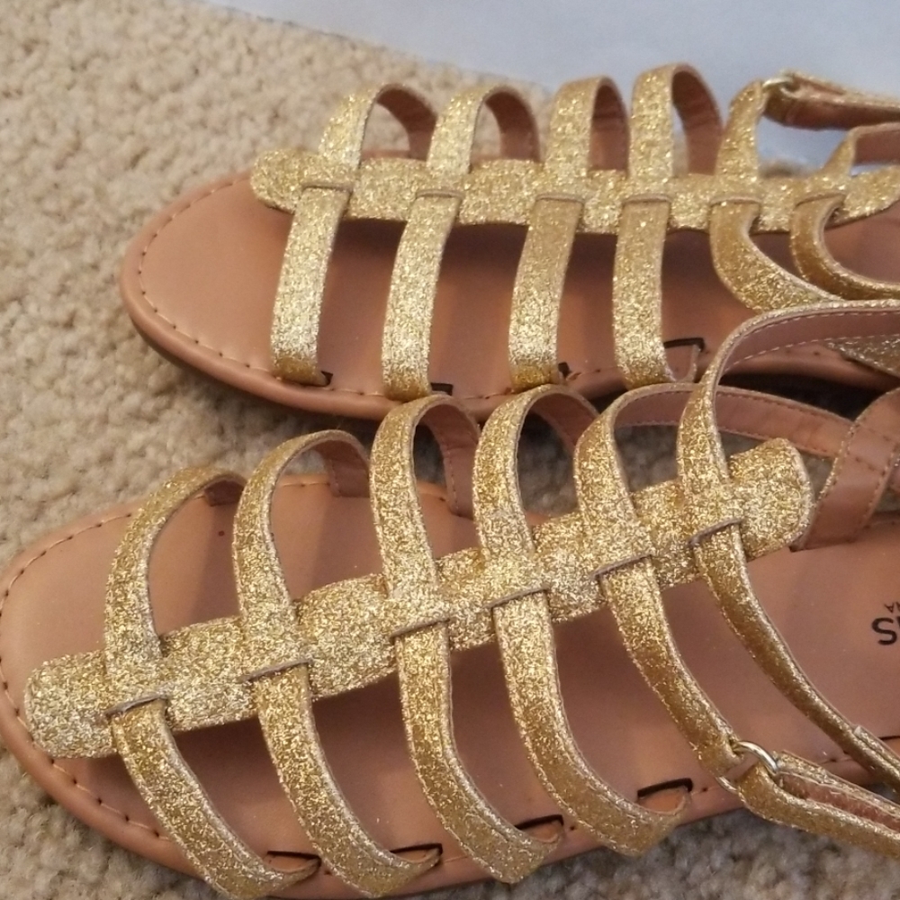 Sunmertime NWOT kid's sandals size 5